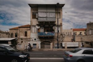« C&rsquo;est le chantier ! » : la mémoire d&rsquo;un quartier sur scène