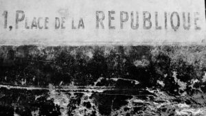 Ce 30 mai où le premier hebdomadaire a donné des nouvelles en France